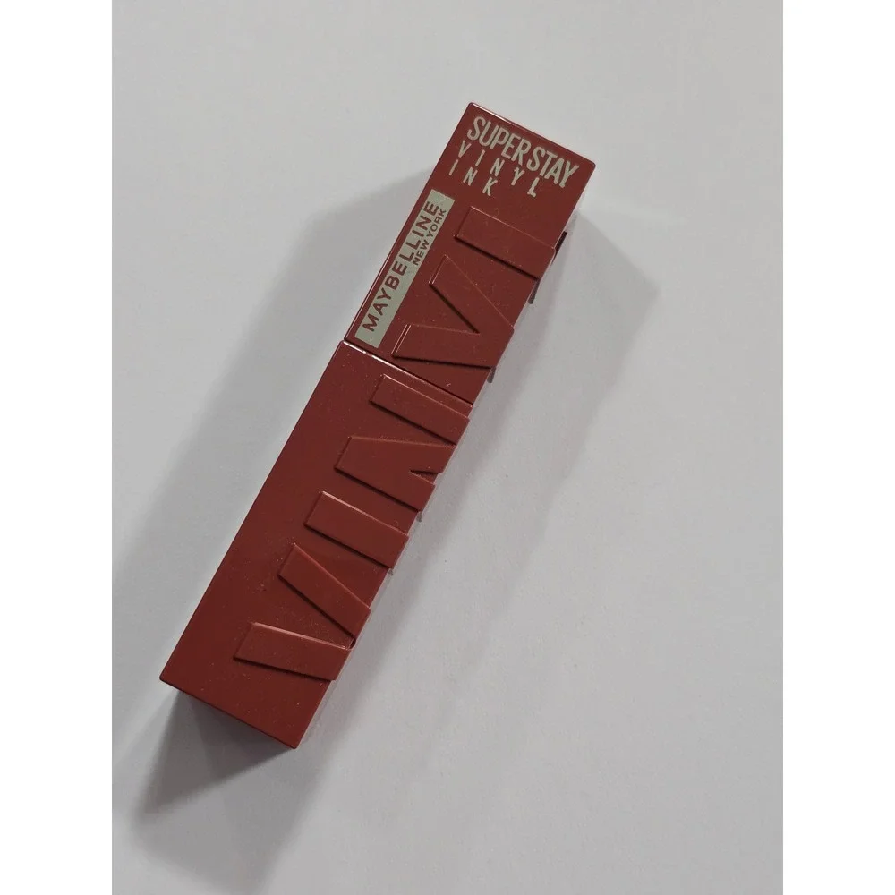 Maybelline Super Stay Vinyl Ink Lipstick 115 Peppy New